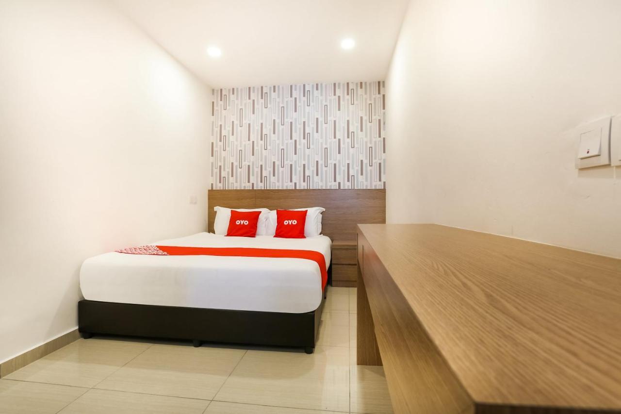 Dyaya Hotel Malacca Esterno foto