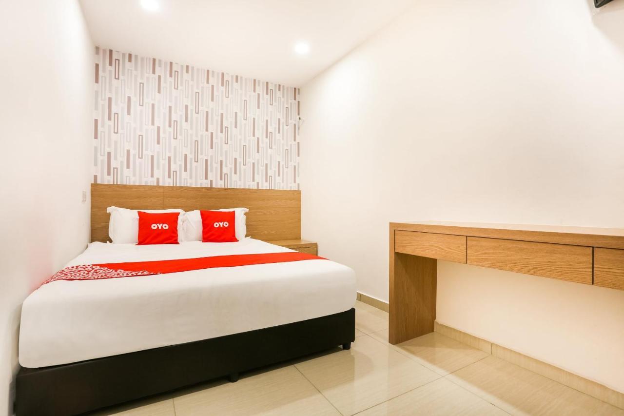 Dyaya Hotel Malacca Esterno foto