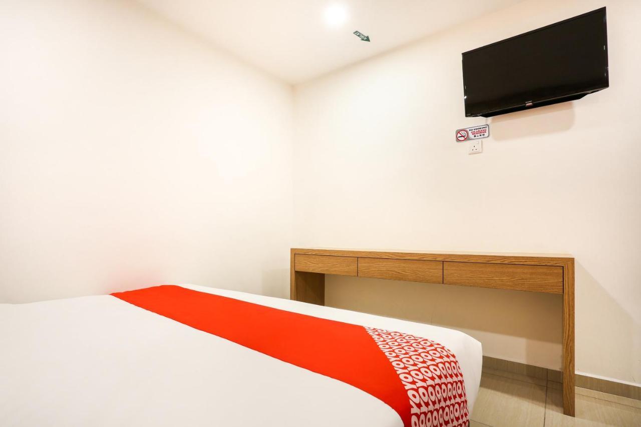 Dyaya Hotel Malacca Esterno foto