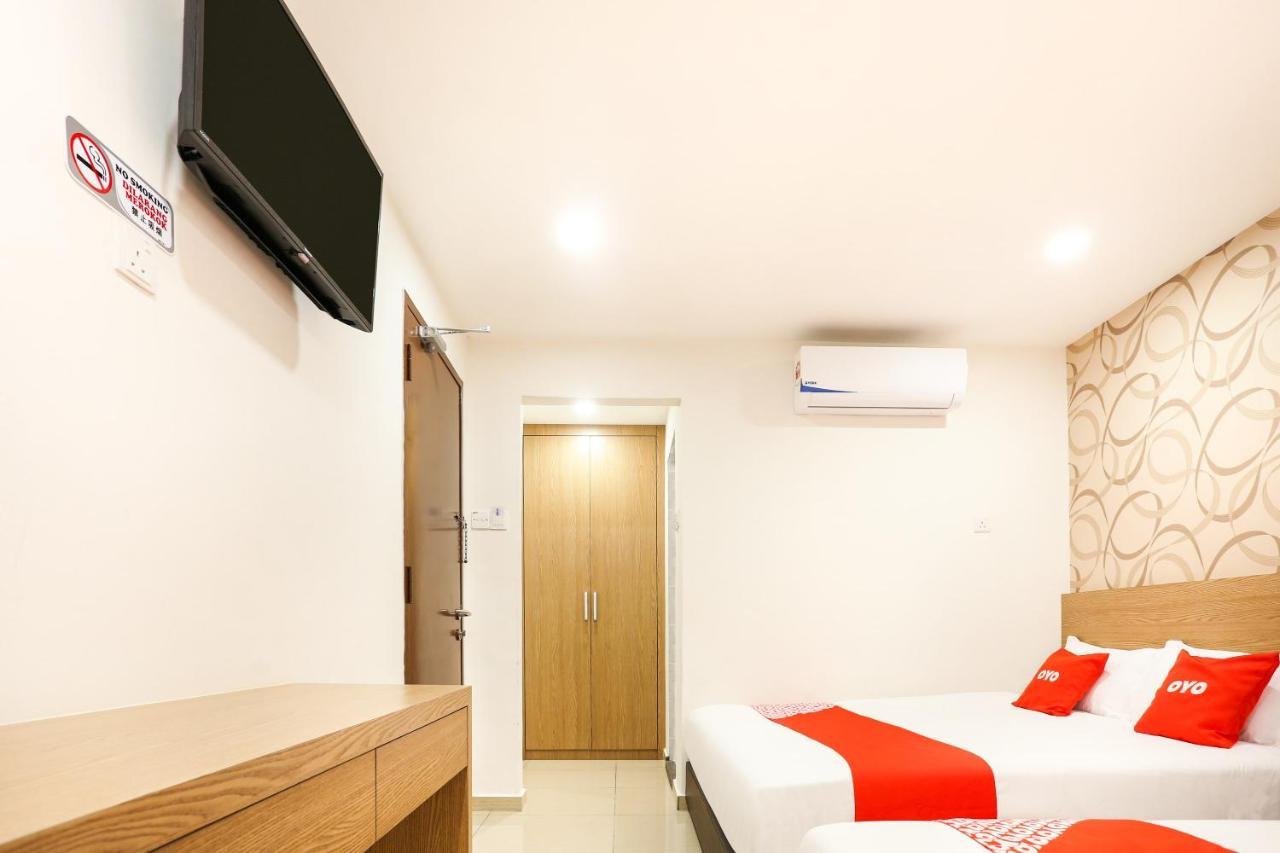 Dyaya Hotel Malacca Esterno foto